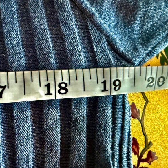 NEW-Corneliani Silk Linen Striped 3-Button Polo Shirt Mens Size 48, $575RT - Picture 8 of 12